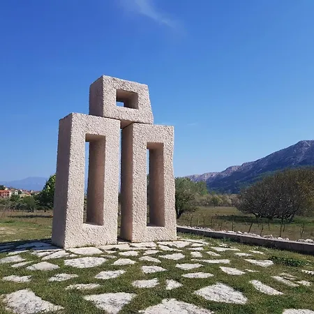 Pavlakovic דירה באסקה