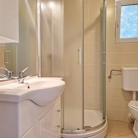 Pavlakovic Appartement Baška